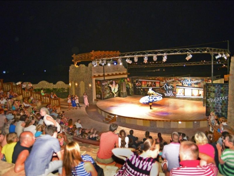 Charmillion Club Aqua Park 32