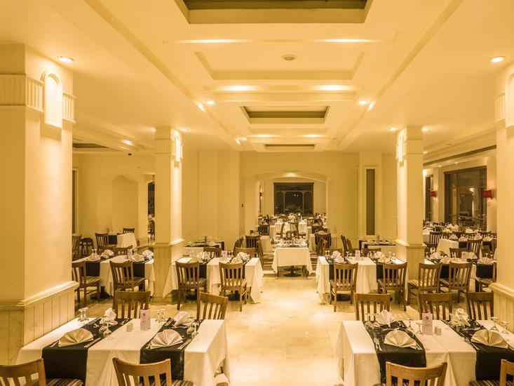 Charmillion Club Aqua Park 3