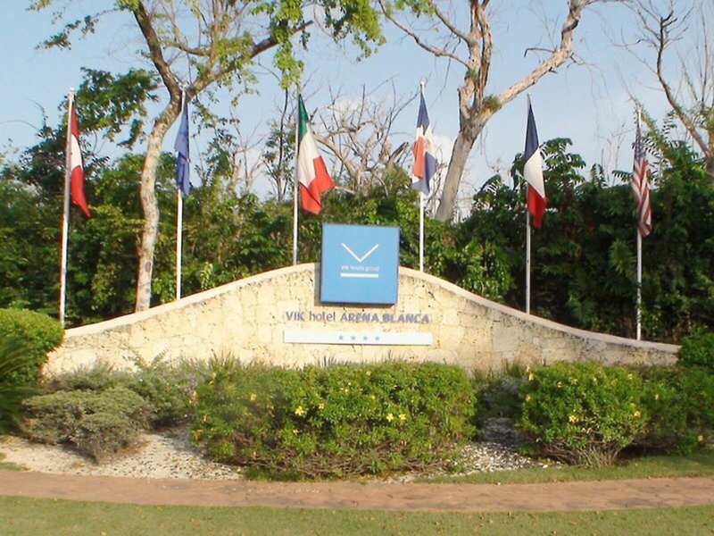 Vik Cayena Beach Club 6