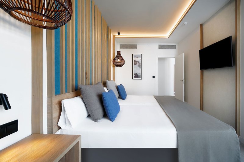 HOVIMA Suites Costa Adeje 14