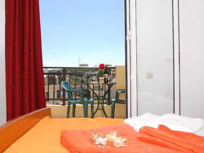 Golden Valentin Apartments 30