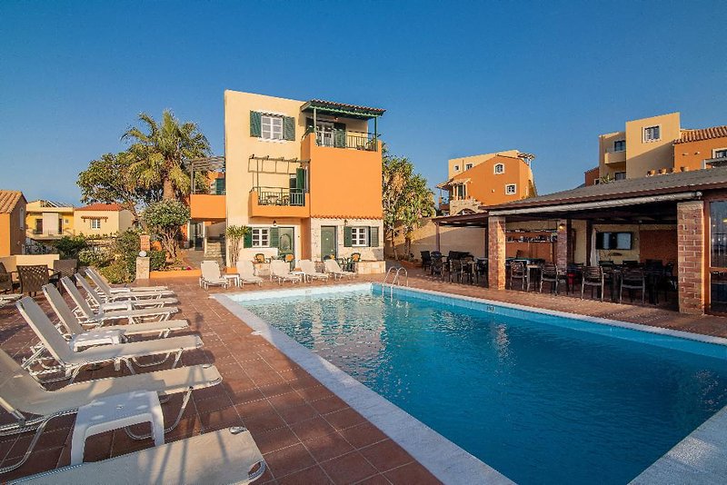 Golden Valentin Apartments 1