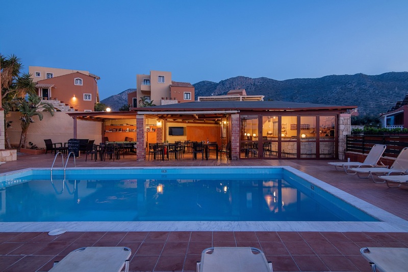 Golden Valentin Apartments 4