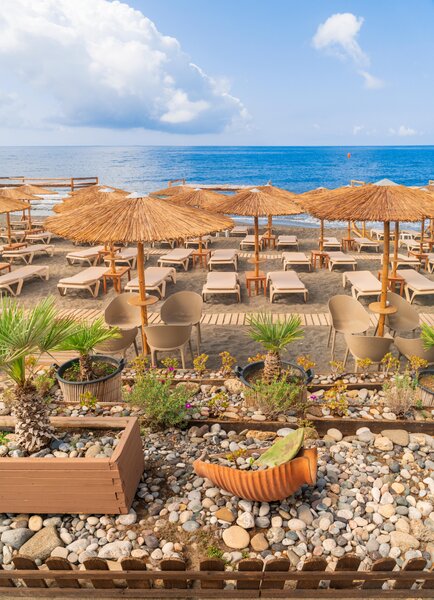 CHC Tylissos Beach 94