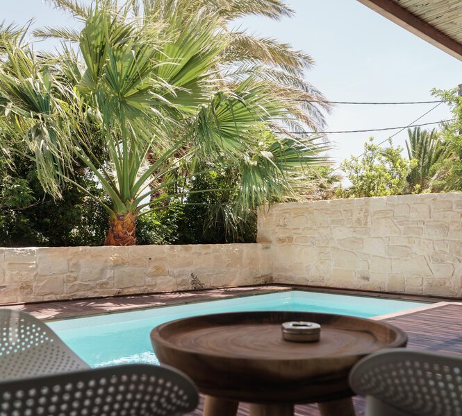 CHC Tylissos Beach 130