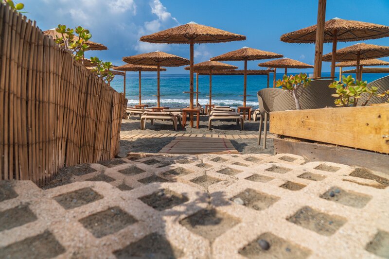 CHC Tylissos Beach 81