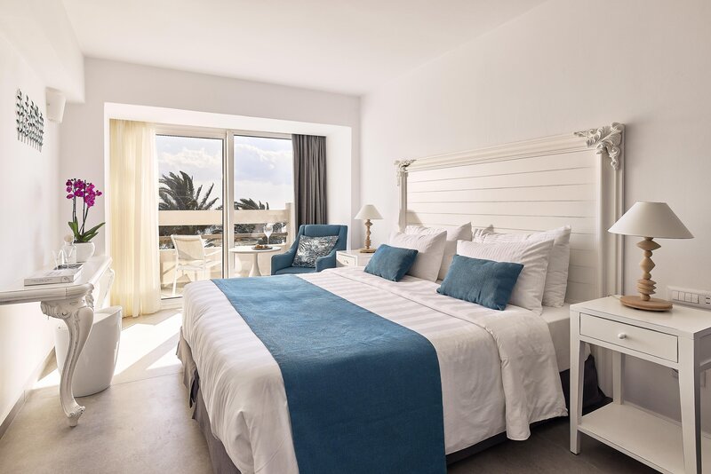 CHC Tylissos Beach 106