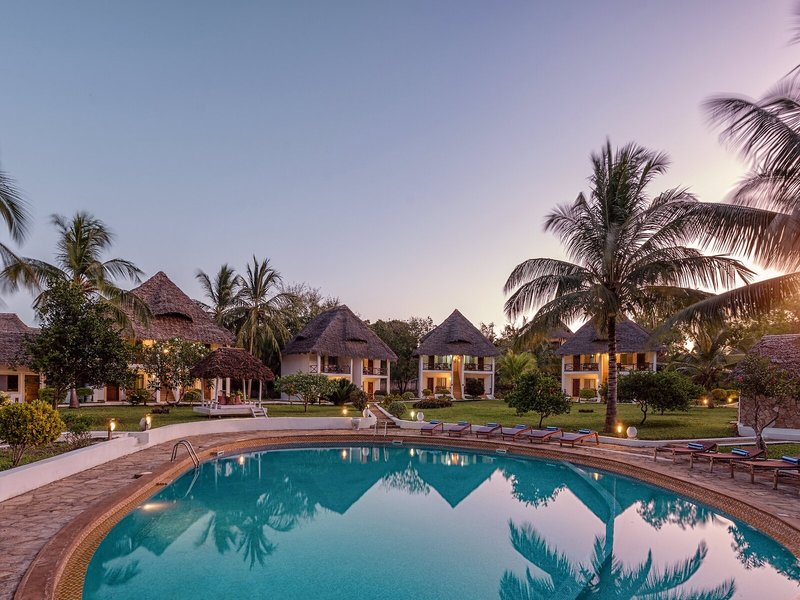 Filao Beach Resort by Sansi 8