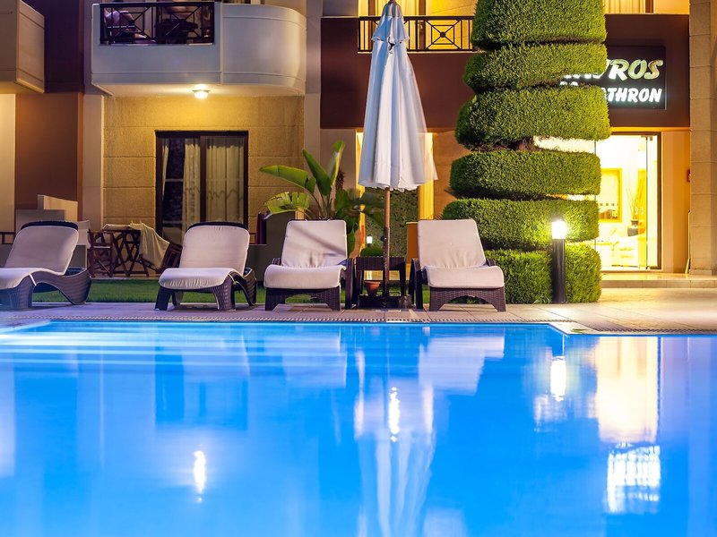 Stavros Melathron 11