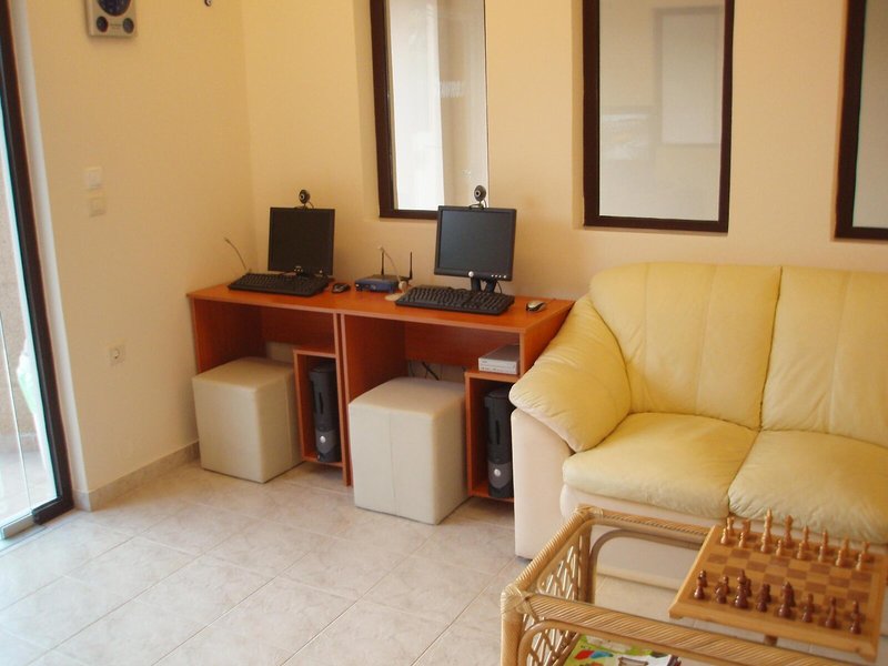 Stavros Melathron 15