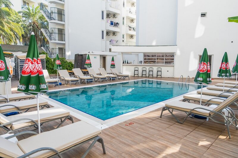 Verde Beach Hotel 7