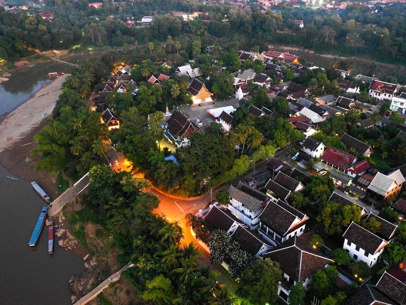 Victoria Xiengthong Palace 12