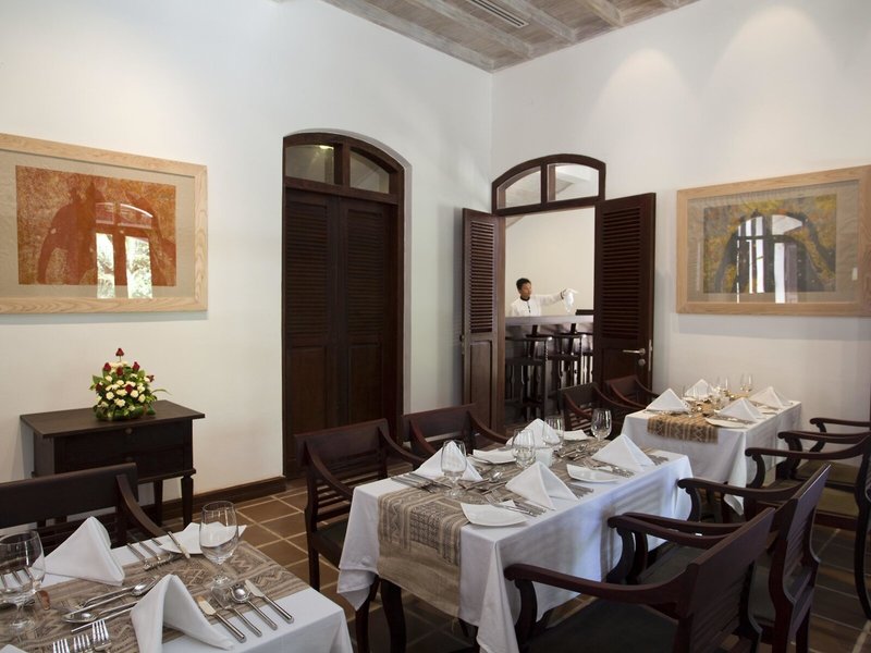 Victoria Xiengthong Palace 20