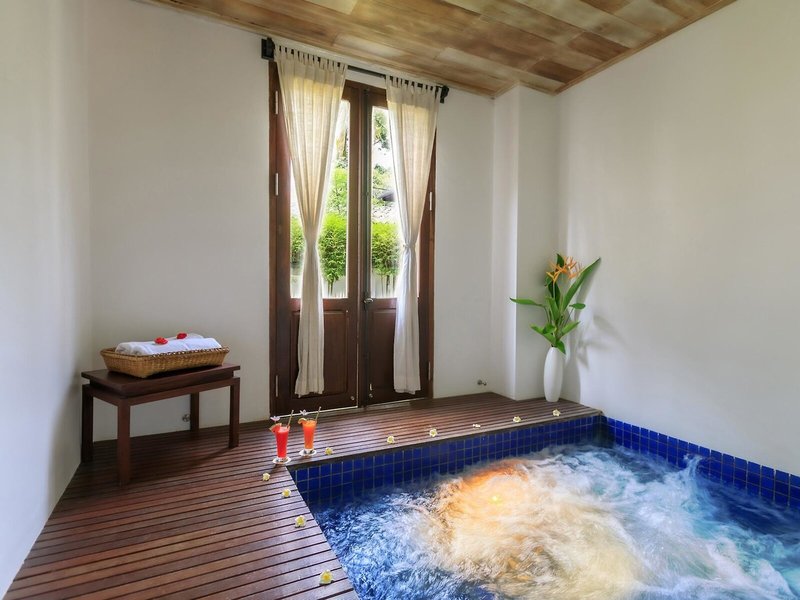 Victoria Xiengthong Palace 42