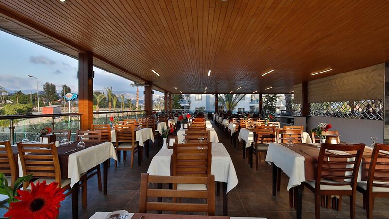 Opia Hotel 24