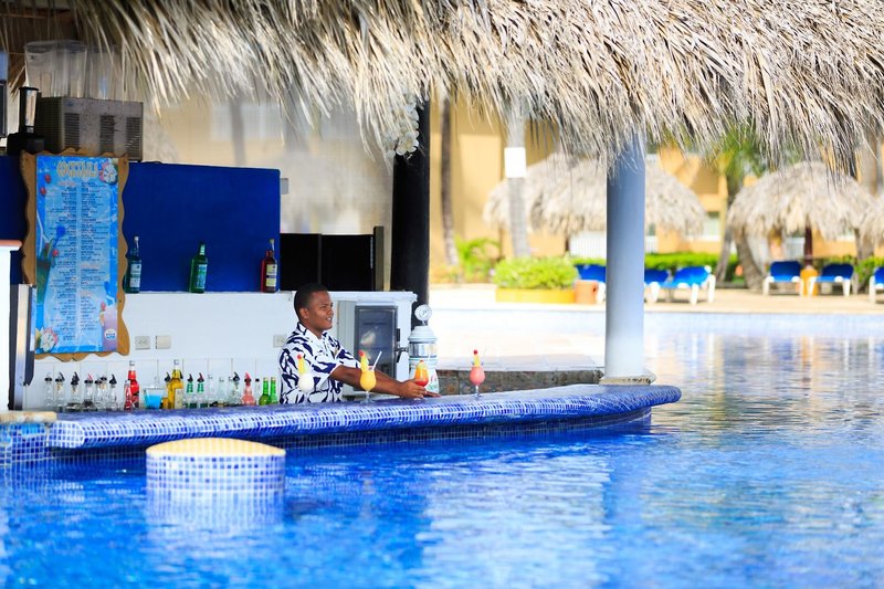 Grand Sirenis Punta Cana Resort 3