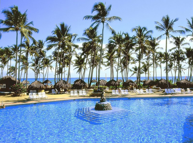 Grand Sirenis Punta Cana Resort 4