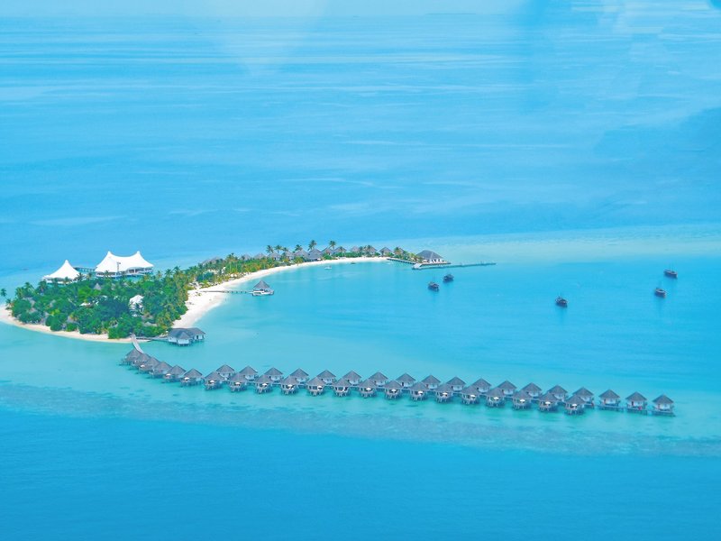 Safari Island Resort 11