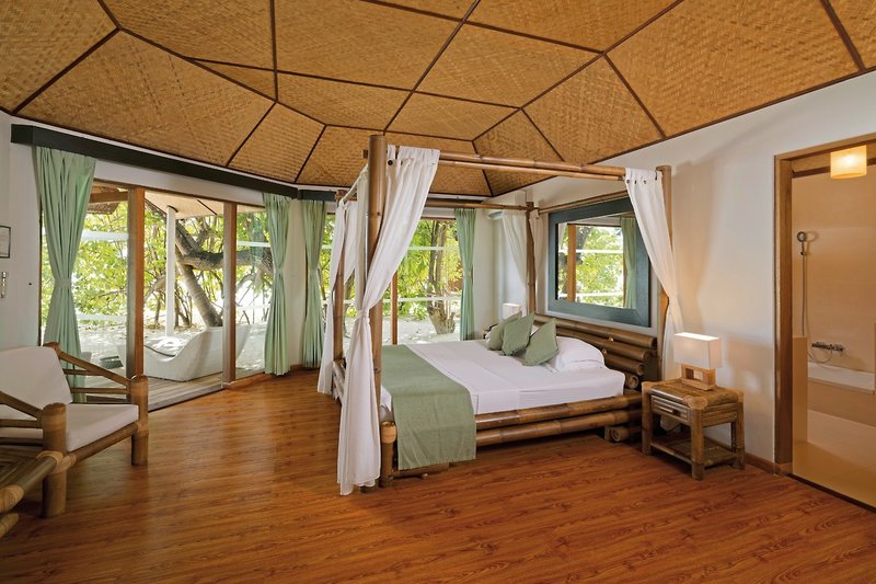 Safari Island Resort & Spa 6