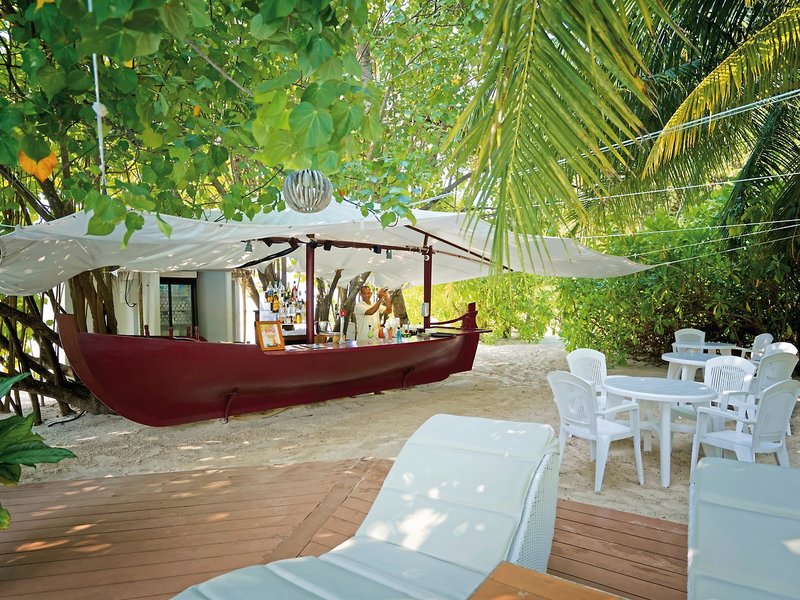 Safari Island Resort & Spa 20