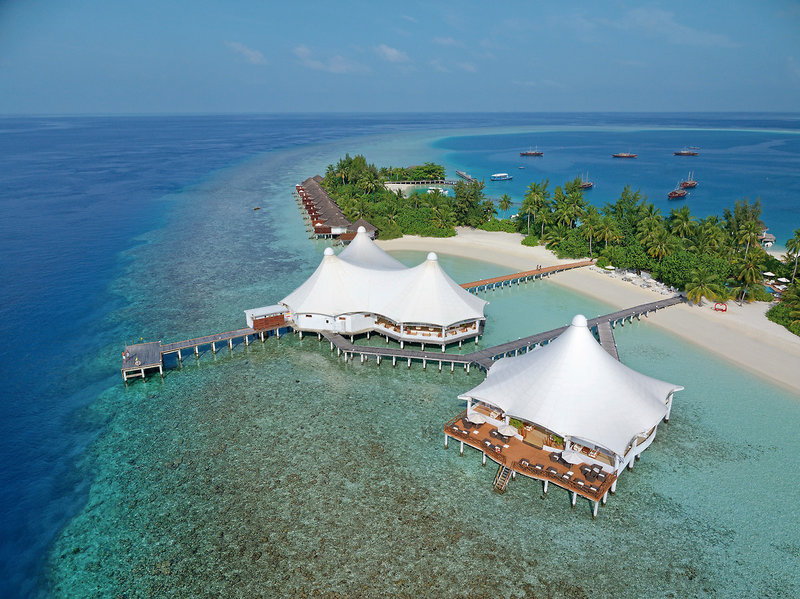 Safari Island Resort & Spa 23