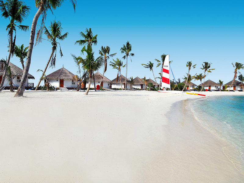 Safari Island Resort & Spa 7