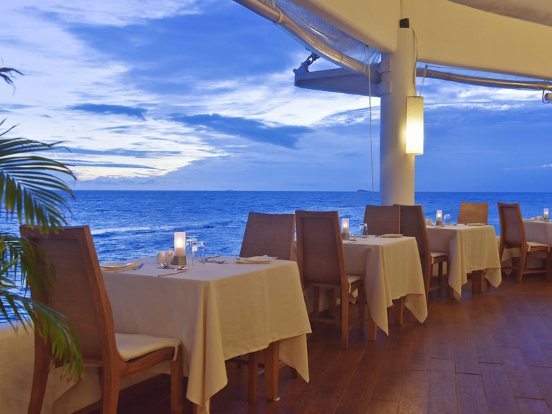 Safari Island Resort & Spa 29