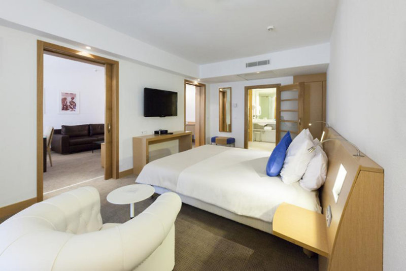 Novotel Tunis 4