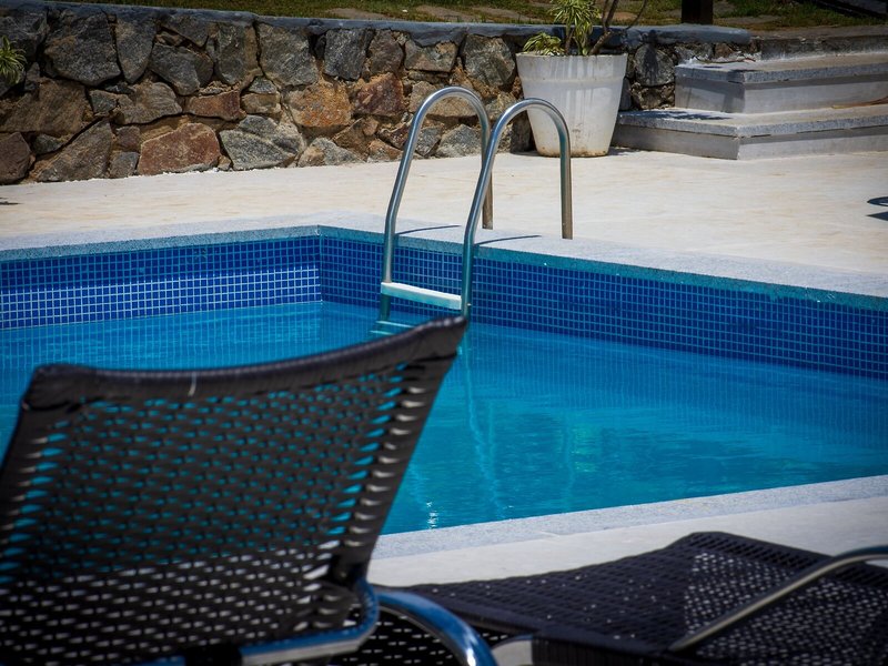 Gammel Dansk 16 - Outdoor Pool