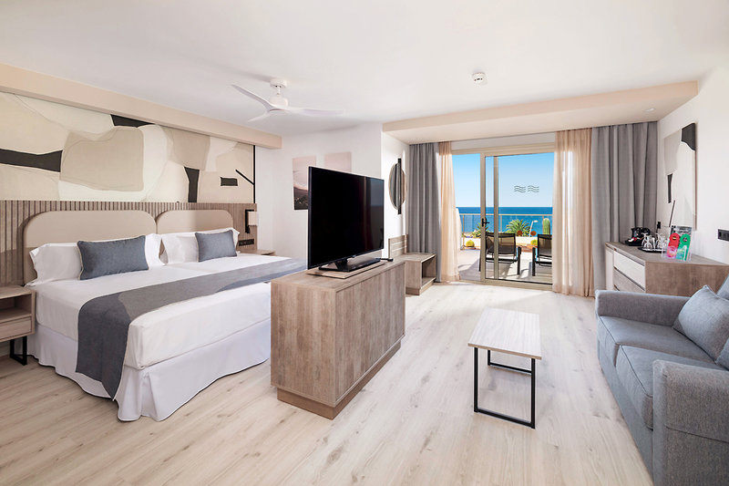 TUI BLUE Riu Calypso 3