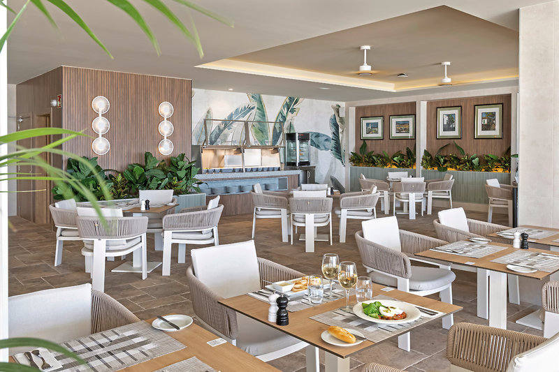 TUI BLUE Riu Calypso 17