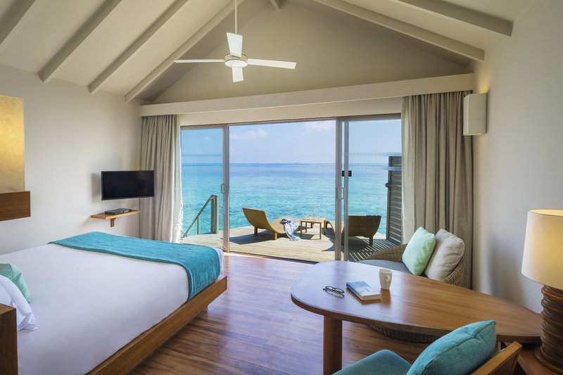 Centara Ras Fushi Resort & Spa Maldives 9