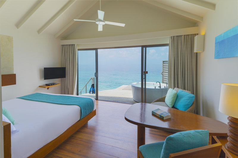 Centara Ras Fushi Resort & Spa Maldives 11