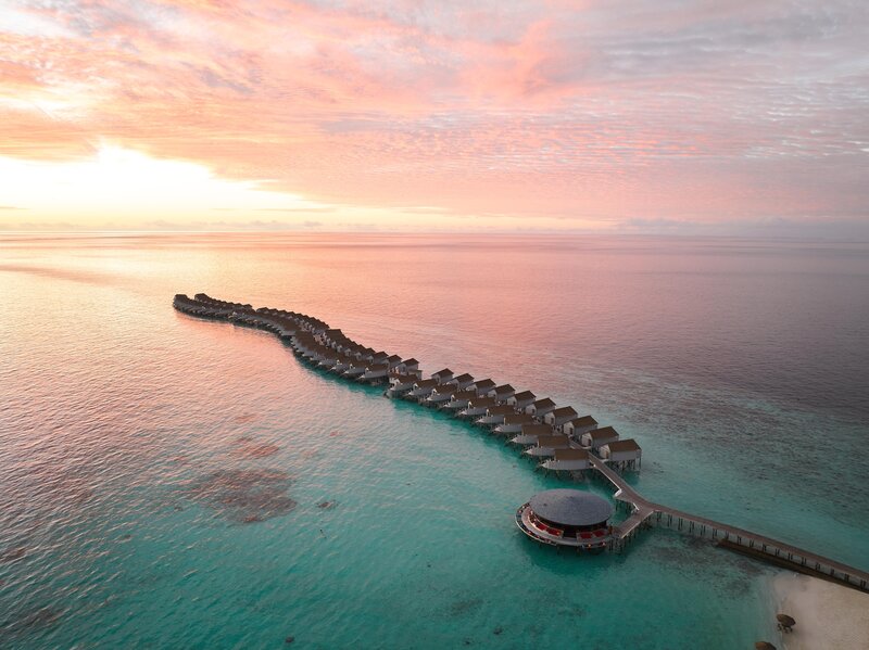 Centara Ras Fushi Resort & Spa Maldives 15