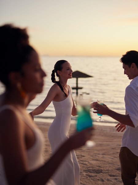 Centara Ras Fushi Resort & Spa Maldives 23