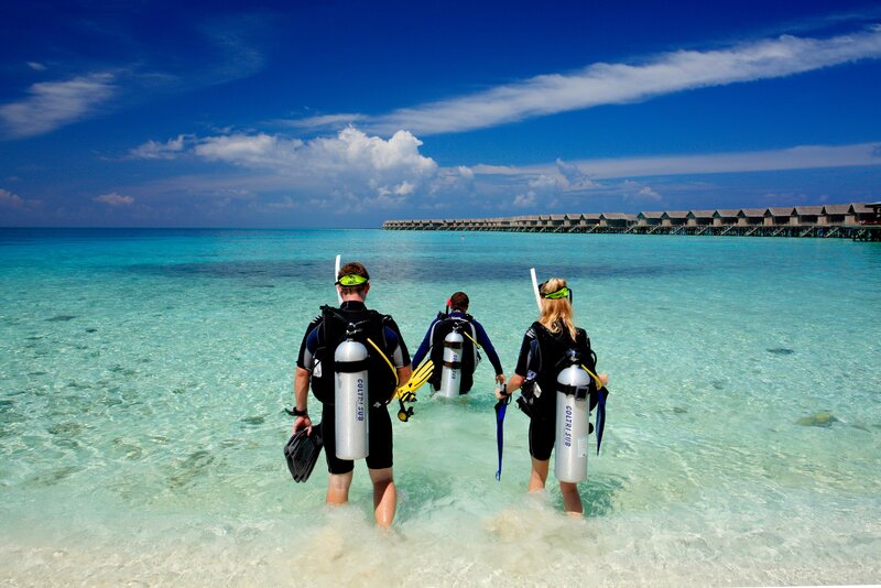 Centara Ras Fushi Resort & Spa Maldives 24