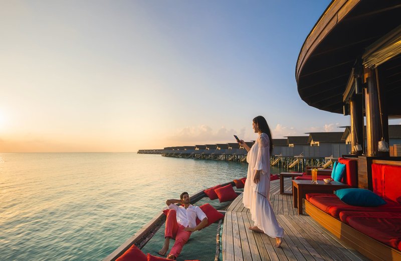 Centara Ras Fushi Resort & Spa Maldives 4