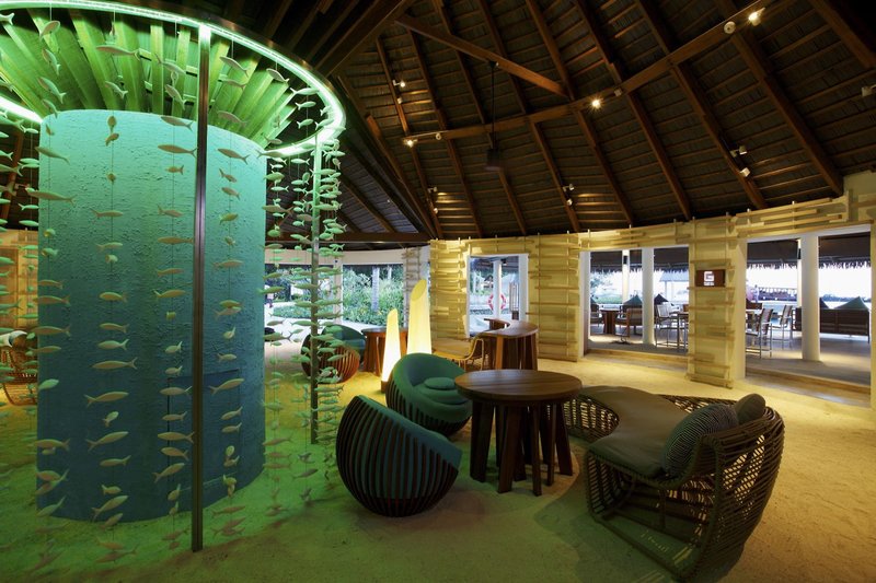 Centara Ras Fushi Resort & Spa Maldives 5