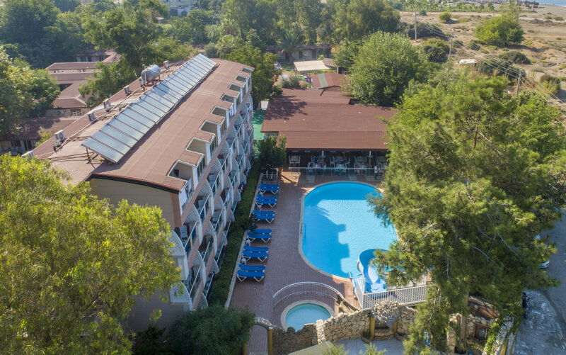 Aperion Beach Hotel 3