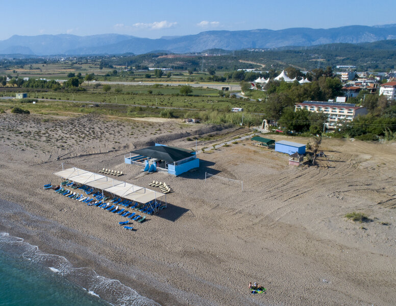 Aperion Beach Hotel 6