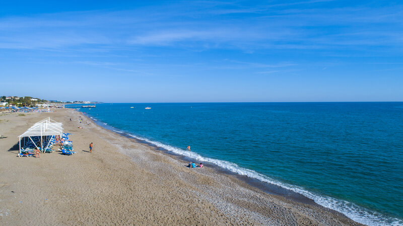 Aperion Beach Hotel 7