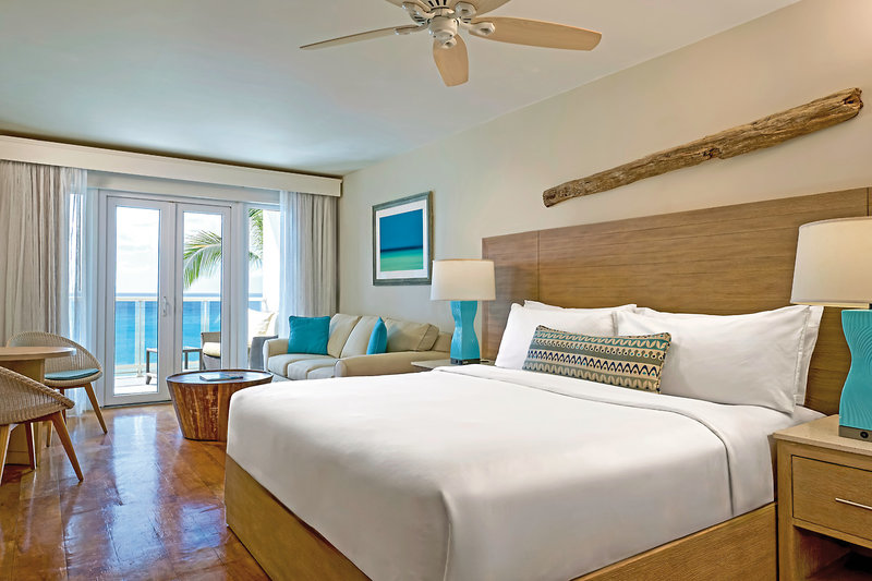 Waves Hotel & Spa by Elegant Hotels 11