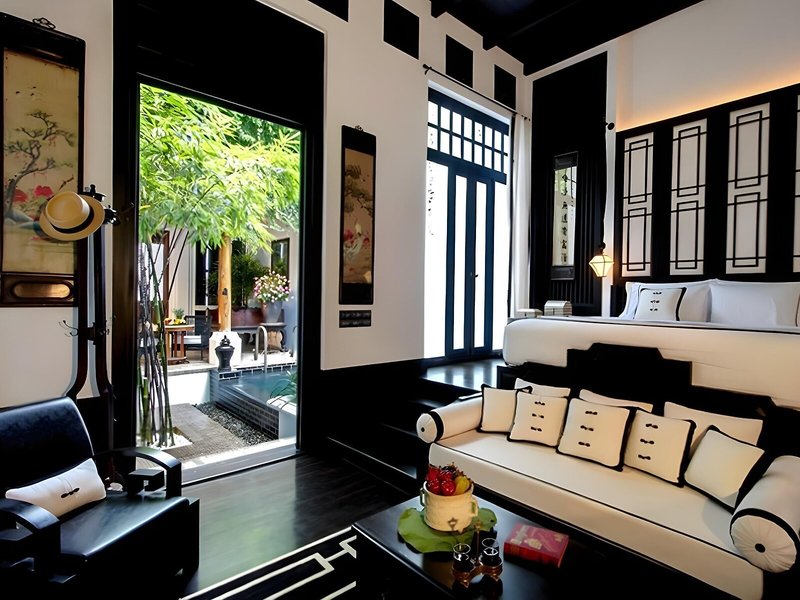 The Siam 23