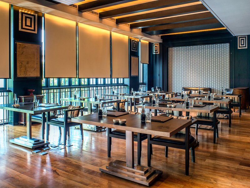 The Siam 26