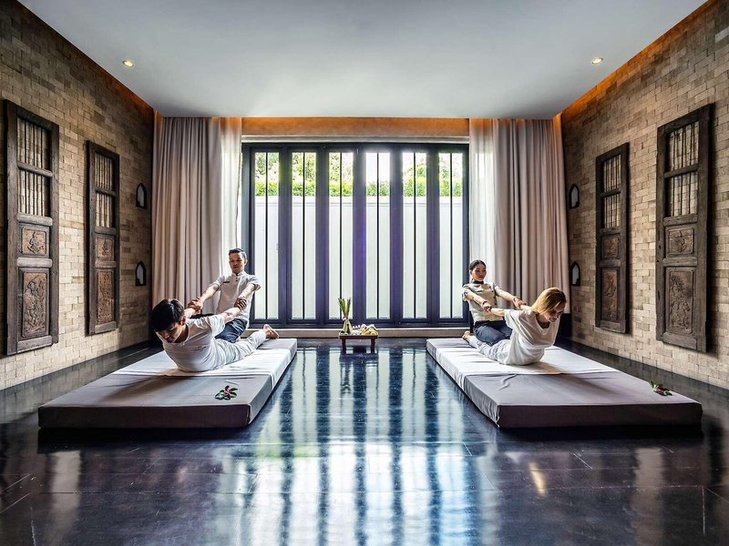 The Siam 34