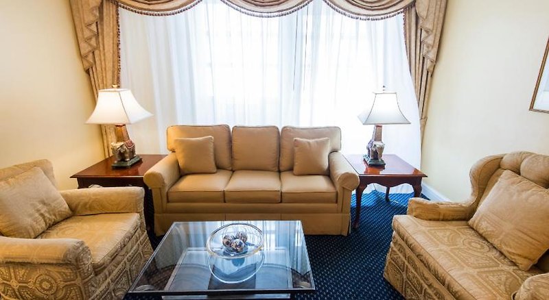 3 West Club 5 - Room Example