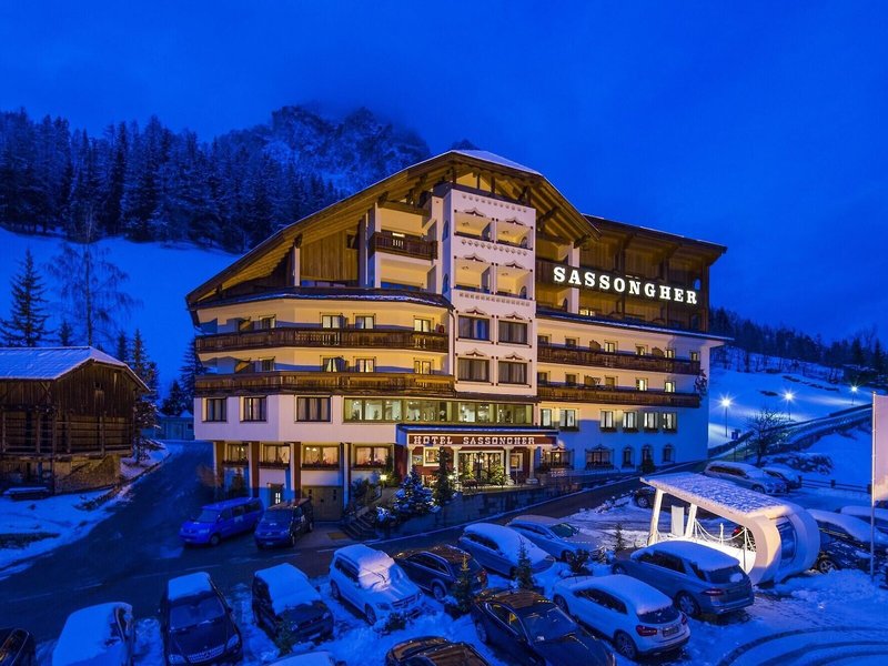 Hotel Sassongher 4