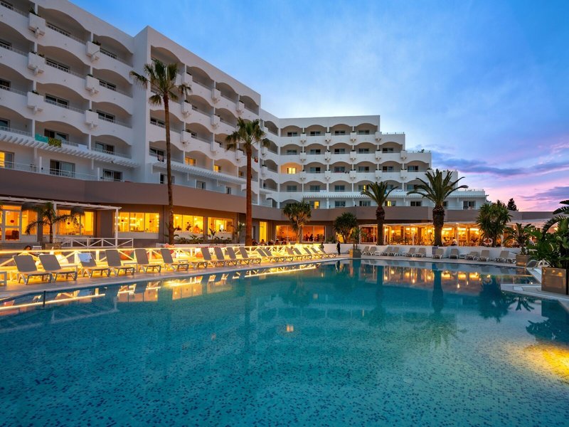 COOEE Hotel President 1