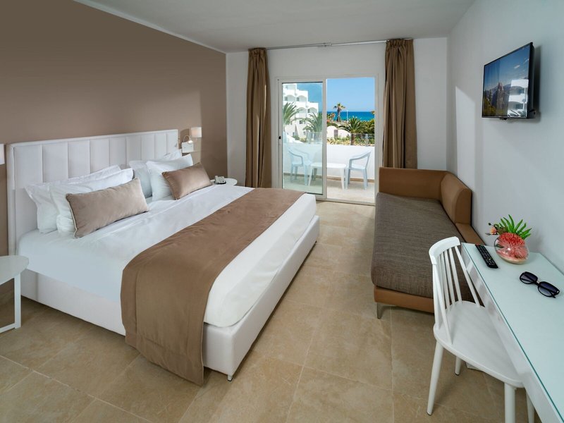 COOEE Hotel President 44