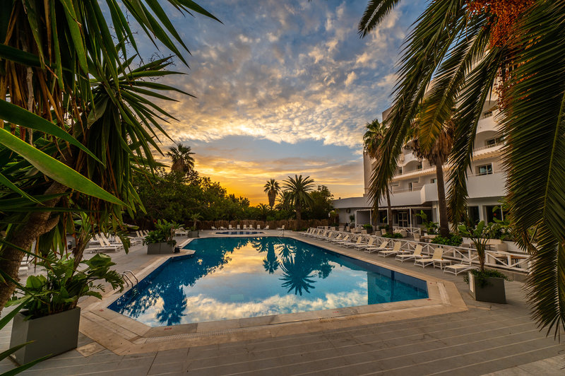 Golden Tulip President Hammamet 10
